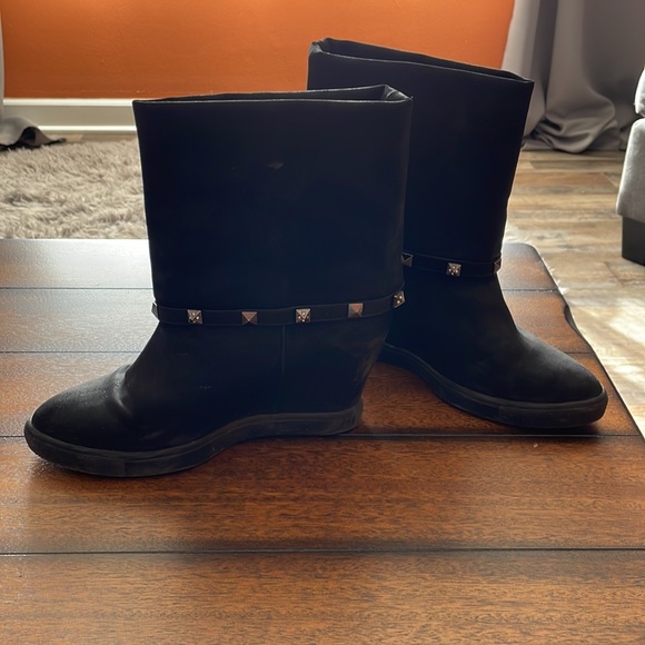 Jennifer Lopez platform boots - Picture 2 of 4